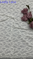 Weiß bestickte Spitze für elegante Blumenmuster aus 100 % Polyester für königliche und romantische Kleider