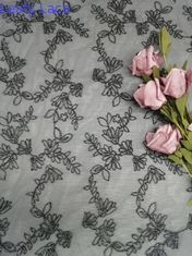 Schwarze Blume geschnürte Stickerei alle über Spitze-Gewebe-Silber-Tulle-Masche