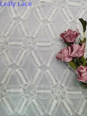 Weißes Blumenspitze-Gewebe Mesh Cording Embroidery des Häkelspitze-Gewebe-3D