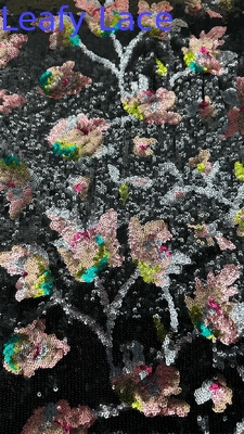 Schaumende, gestrickte, bestickte Sequin-Stoffrolle zur Dekoration von Kleidern