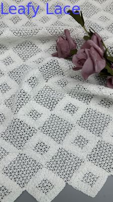 Weiße Spitze 100% Baumwolle Hohl-up Spitze Stoff Broderierte Spitze Mesh Spitze Stoff Gelegenheit Abend Stoff