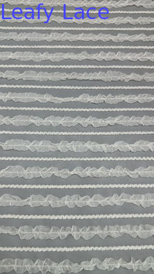 Tullnetzgewebe Spitzengewebe Geflecht Gewebe für Bekleidung Couture und Mode