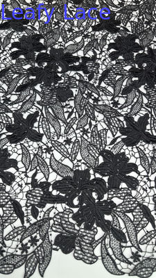 Chantilly Spitze Luxuriöse chemische Spitze Stoffblatt romantische Spitze für Hochzeitskleidung und -kleider