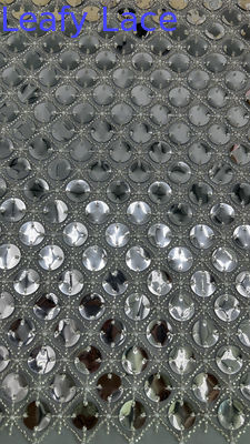 Röcke Modedesign Projekte Perlen Stickerei Stoff Spitze Stoff für Vollkleidung Hochwertige Mesh Spitze für Kleider