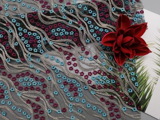 49 Zoll färbte Blumenluxusgewebe der spitze-3D für weibliche Kleider