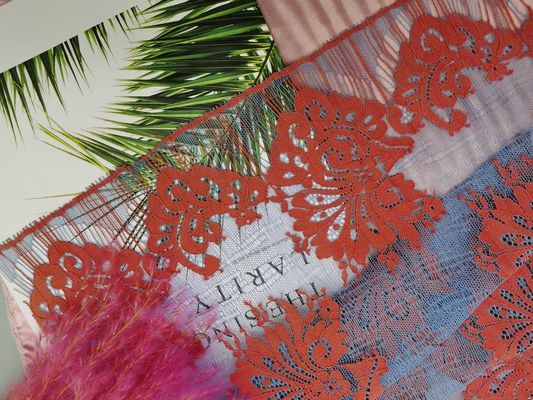 Roter Wimper-Kammmuschel-Rand gestickter BlumenMesh Fabric