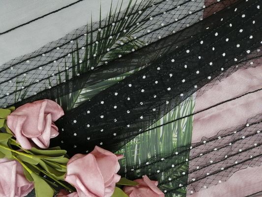 Gespritzte Polka Dot Mesh Fabric