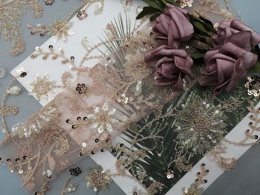 Rosa Blumenpaillette-Partei bördelte Stickerei-Gewebe für Hochzeits-Kleid