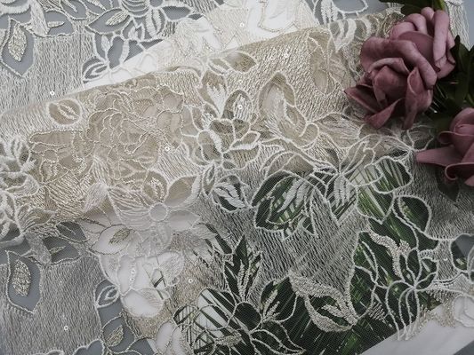 60 Yards Lurex metallisches Elfenbein-weiße Paillette-Spitze-Gewebe-