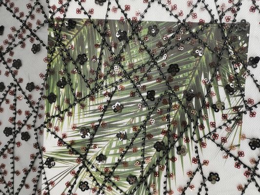 Mehrfarbenspitze-Perle gestickte Paillette Mesh Fabric