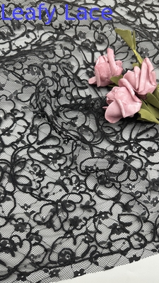 Tullnetzgewebe Broderierte Spitzengewebe für Modenschaustücke