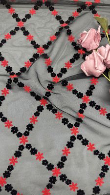 Kleine Blumenrose & schwarzer, beflockter Mesh-Spitze, Qualität, maßgeschneidert für ein Abendkleid