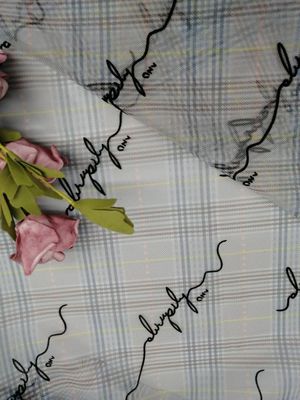Soem-Buchstabe-Muster scharte sich Mesh Fabric Printed Tulle Lace